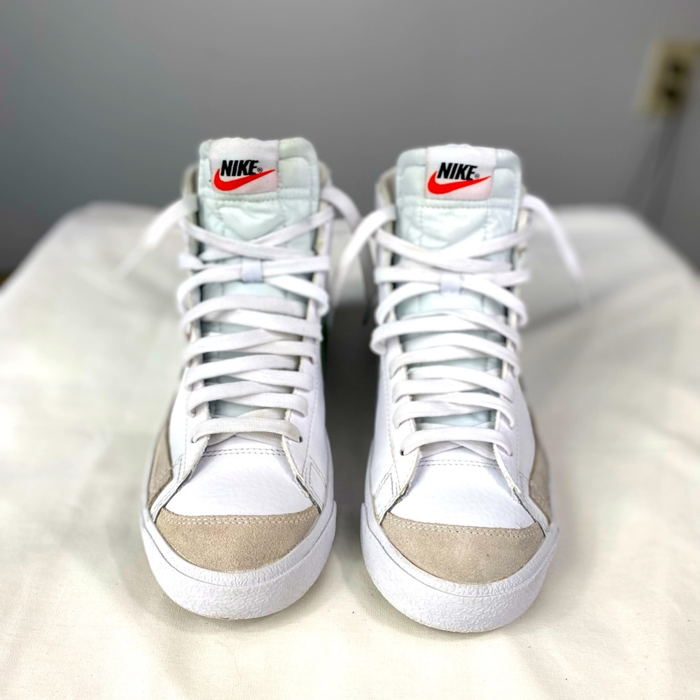 Blazer Mid ‘77 White Pine Green